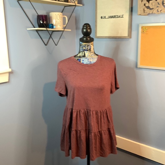 SHEIN Knit Top. Layered Bottom. Raspberry In Color. Medium. Great Condition - Picture 1 of 5